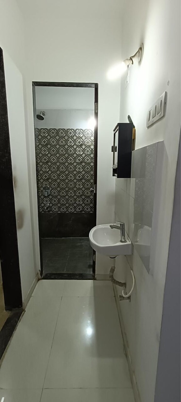 Bathroom, kesar-tree-town 1 Bedroom 620 Sq.Ft. Apartment In Moshi Pune 9819643