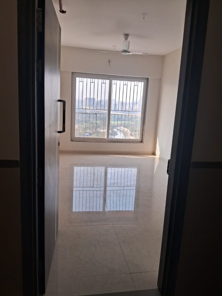 Room, gurukrupa-ekatvam 1 Bedroom 420 Sq.Ft. Apartment In Vikhroli East Mumbai 9819668