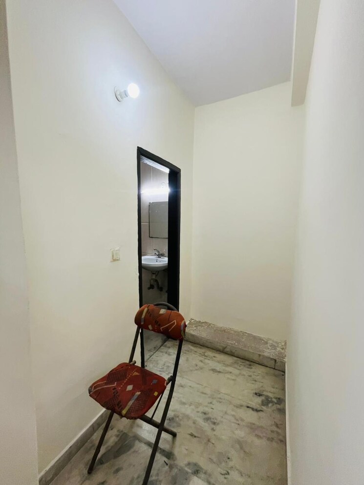 undefined, malviya nagar 2 Bedroom 900 Sq.Ft. Builder Floor In Malviya Nagar Delhi 9819685