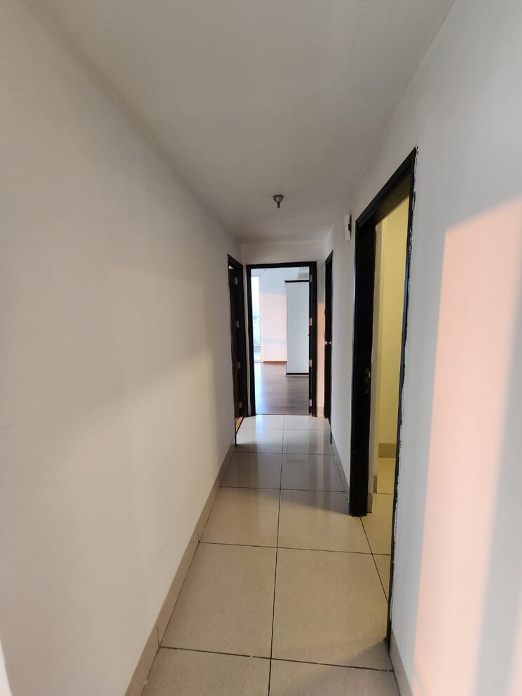 undefined, m3m-escala 2 Bedroom 1475 Sq.Ft. Apartment In Sector 70a Gurgaon 9819731