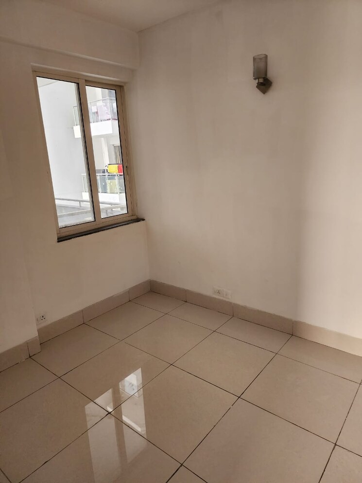 Room, m3m-escala 2 Bedroom 1475 Sq.Ft. Apartment In Sector 70a Gurgaon 9819731