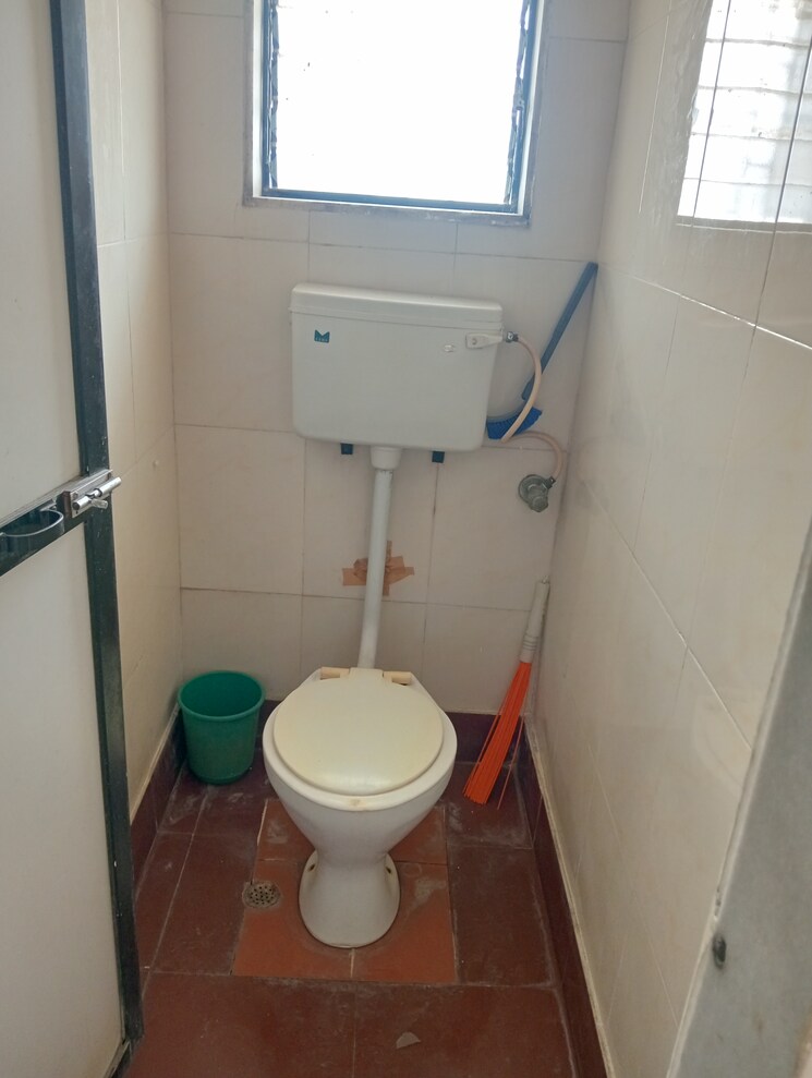 Bathroom, bindra-orchid 1 Bedroom 700 Sq.Ft. Apartment In Andheri East Mumbai 9819792