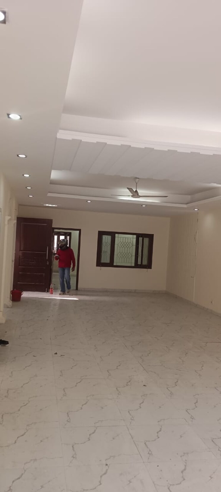  Parking, sector 56 3 Bedroom 3800 Sq.Ft. Independent House In Sector 56 Noida 9819798
