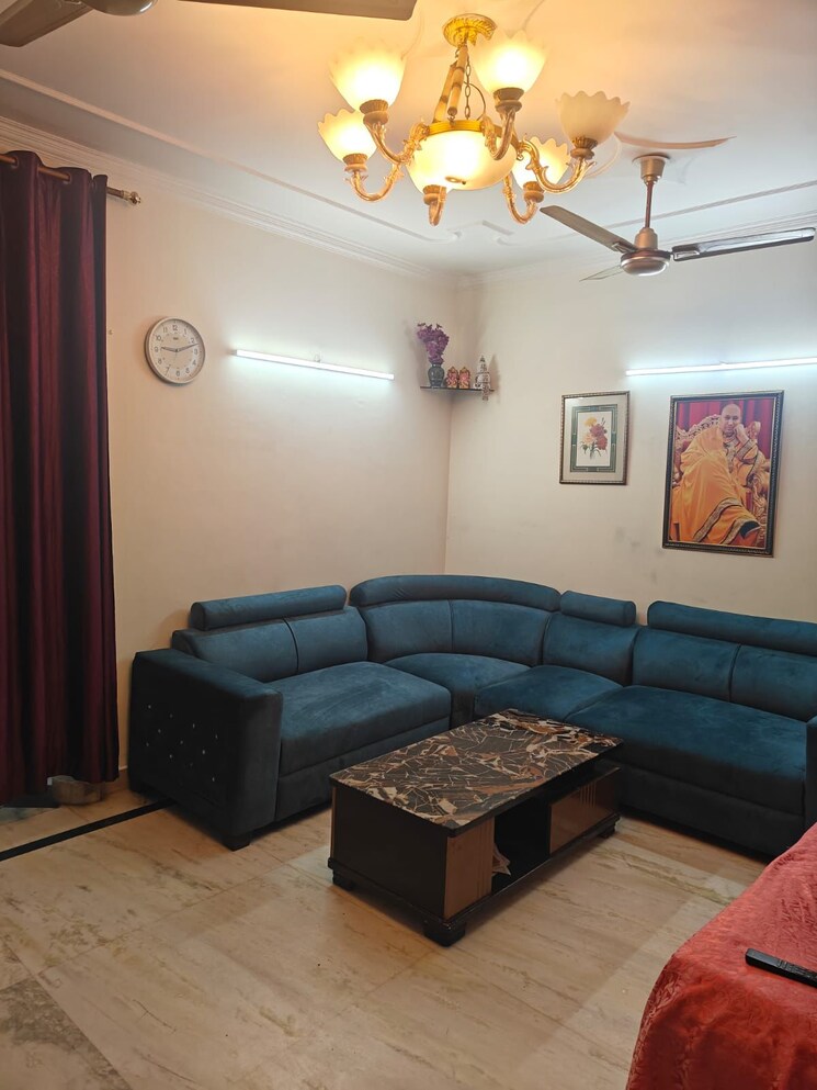 Living Room, lajpat nagar 2 Bedroom 900 Sq.Ft. Builder Floor In Lajpat Nagar Delhi 9819935