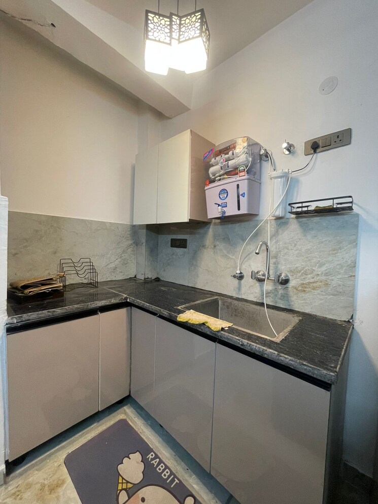 Kitchen, saket 1 Bedroom 450 Sq.Ft. Builder Floor In Saket Delhi 9820012