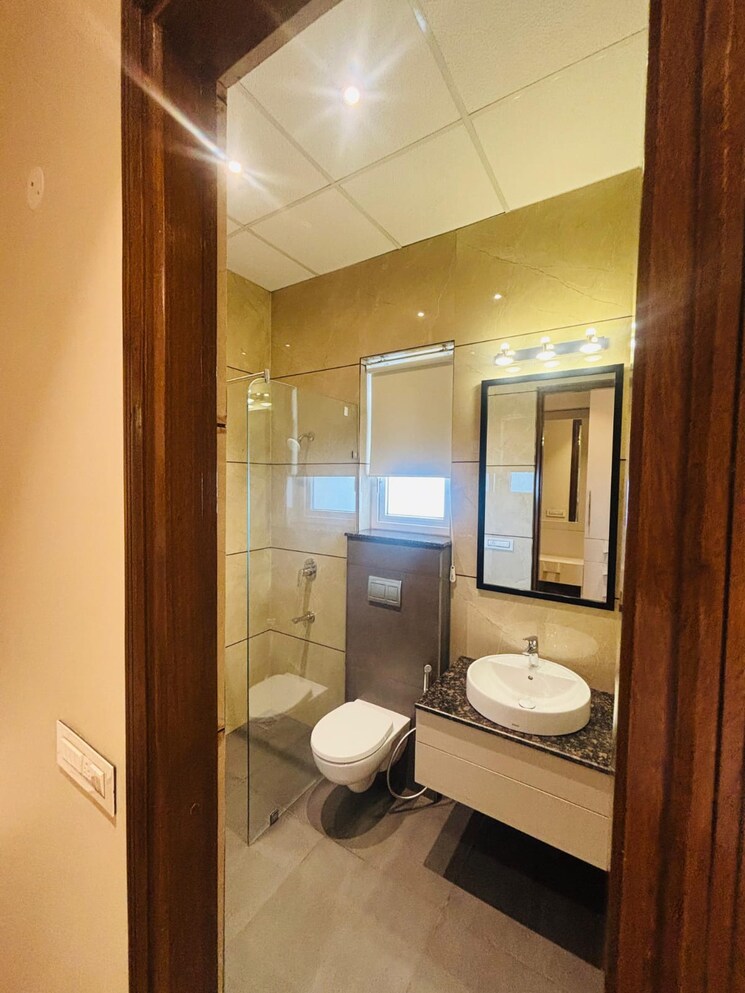 Bathroom, ambala highway 3 Bedroom 1835 Sq.Ft. Apartment In Ambala Highway Zirakpur 9820040