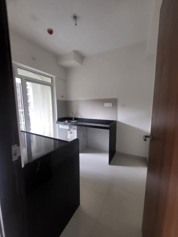 Kitchen, lodha-amara 2 Bedroom 900 Sq.Ft. Apartment In Kolshet Road Thane 9820046