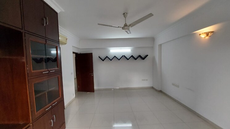 Bathroom, jayabheri-orange-county 4 Bedroom 4000 Sq.Ft. Apartment In Gachibowli Hyderabad 9820156