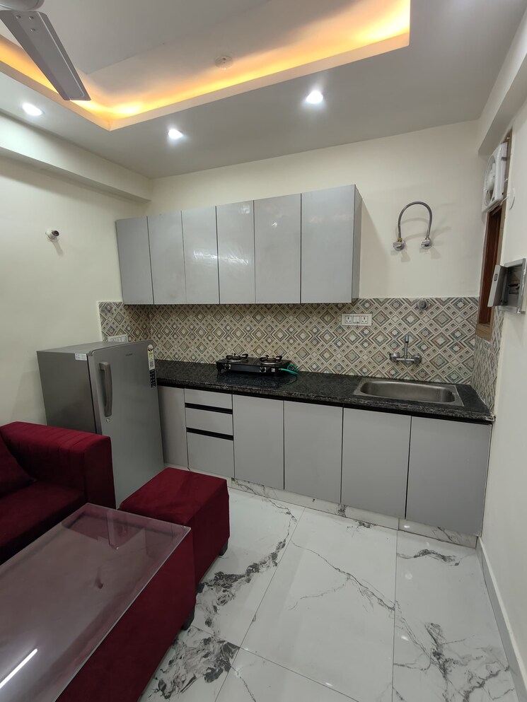 Kitchen, neb sarai 1 Bedroom 500 Sq.Ft. Apartment In Neb Sarai Delhi 9820304