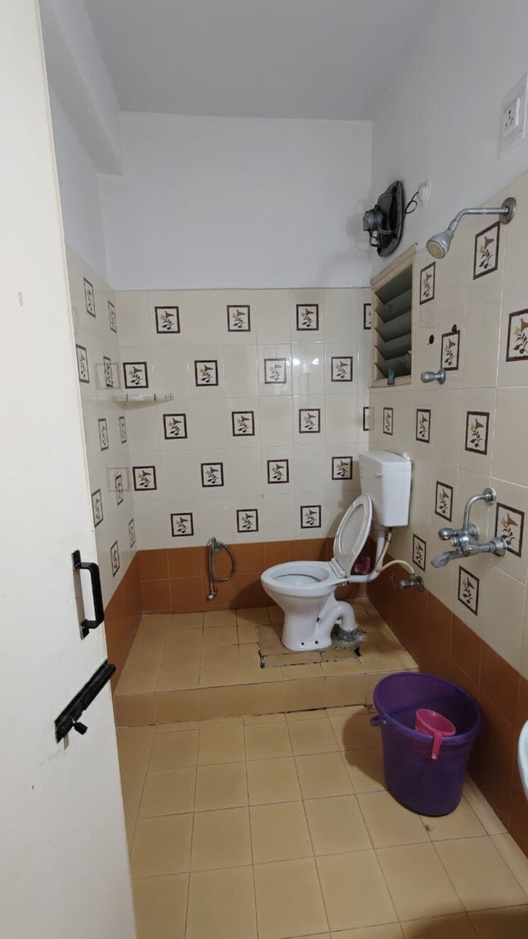 Team Area, sunder-paradise 2 Bedroom 1300 Sq.Ft. Apartment In Marathahalli Bangalore 9820261