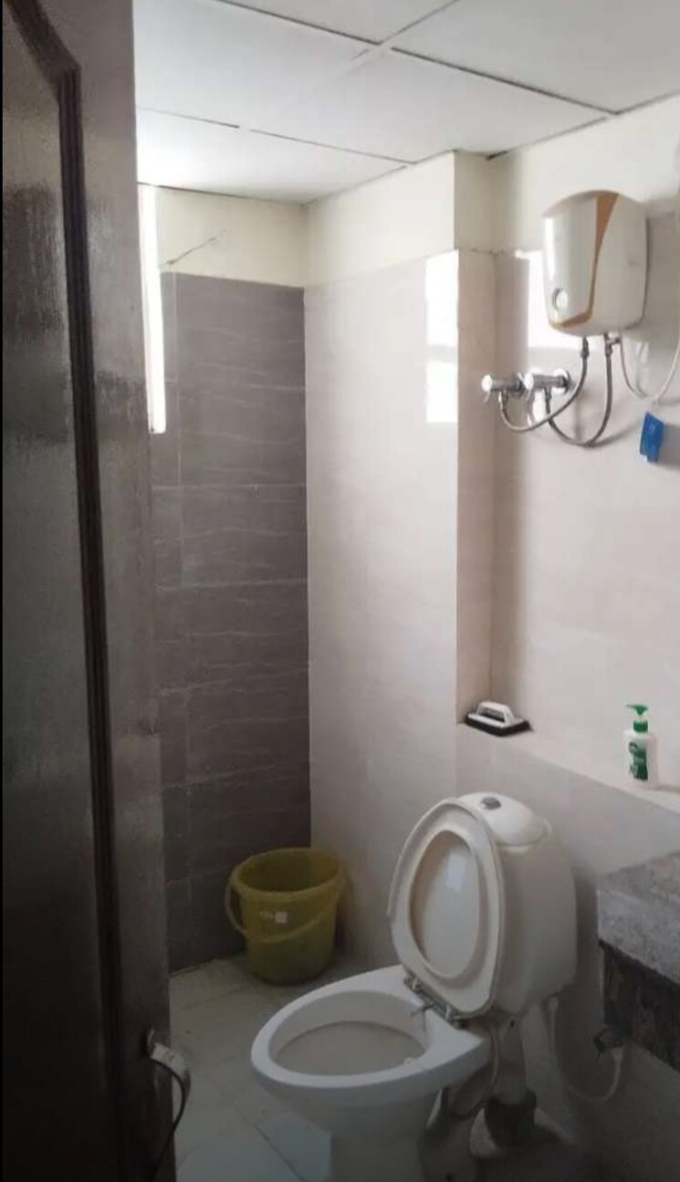 Bathroom, gomti nagar 2 Bedroom 1650 Sq.Ft. Apartment In Gomti Nagar Lucknow 9820335