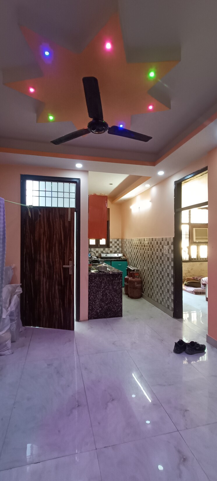 Bedroom, rohini sector 8 2 Bedroom 600 Sq.Ft. Builder Floor In Rohini Sector 8 Delhi 9820529