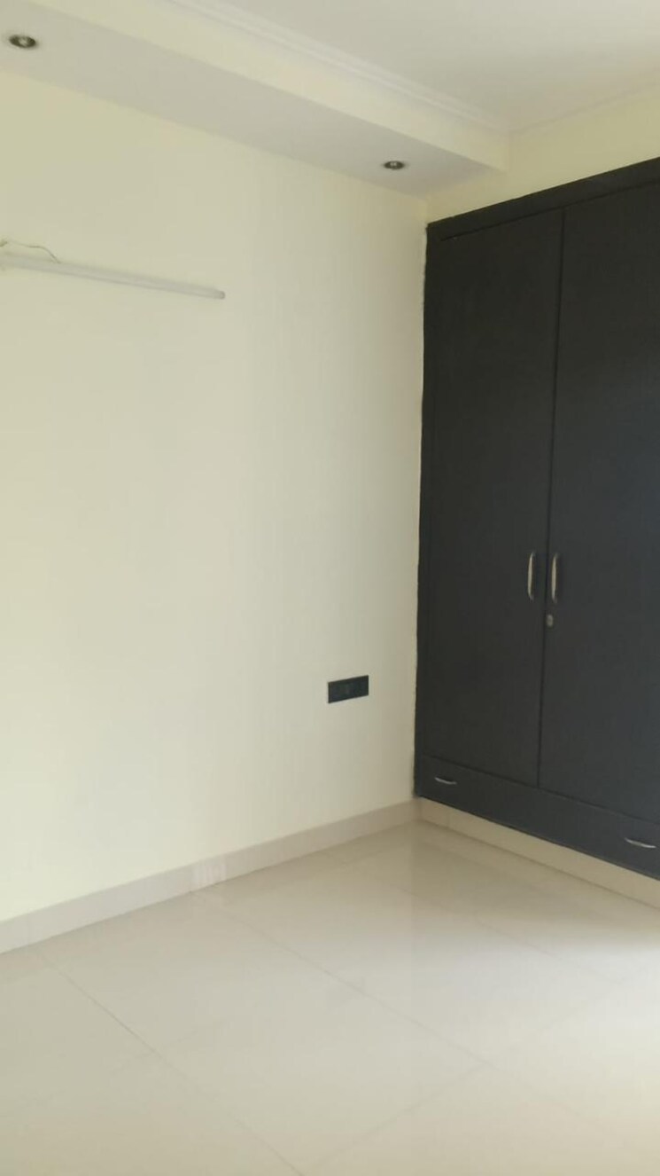 Cover Image, unitech-fresco 3 Bedroom 1877 Sq.Ft. Apartment In Sector 50 Gurgaon 9820572