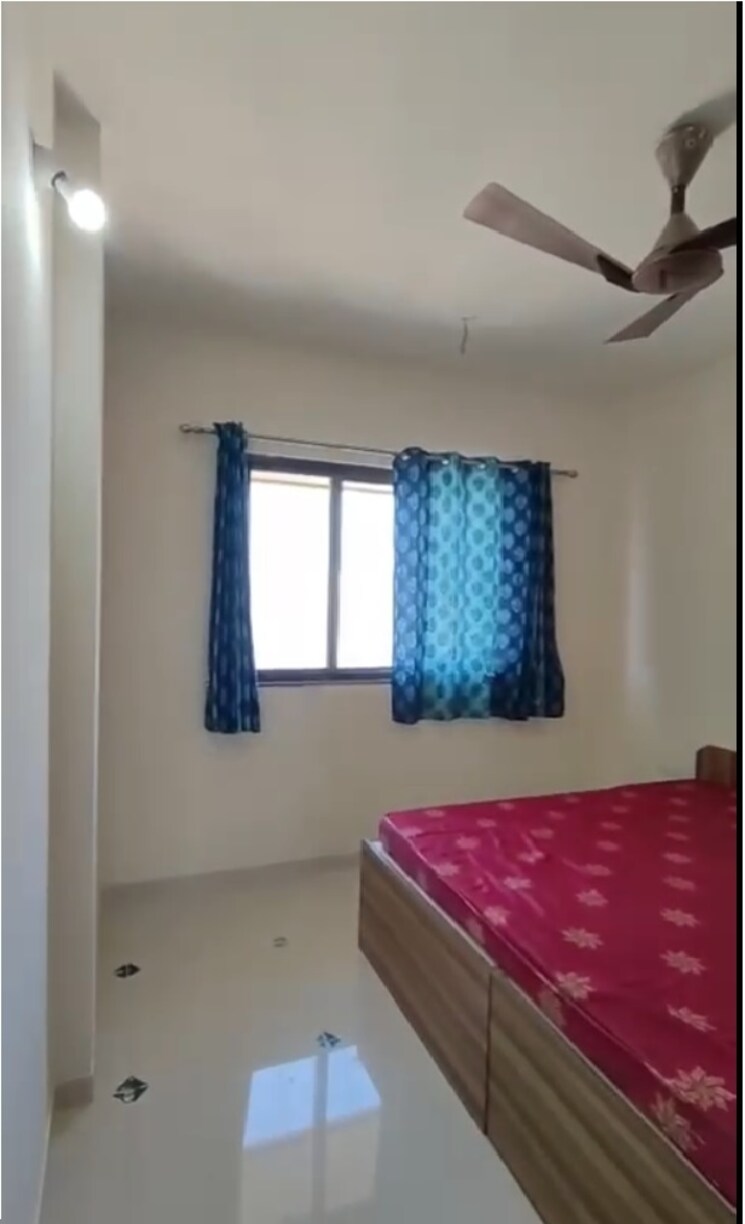 Master Bedroom, lodha-splendora 2 Bedroom 720 Sq.Ft. Apartment In Ghodbunder Road Thane 9820692