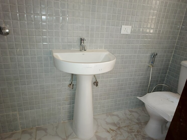 Bathroom, habitech-panch-tatva 2 Bedroom 940 Sq.Ft. Apartment In Tech Zone 4 Greater Noida Greater Noida 9820703