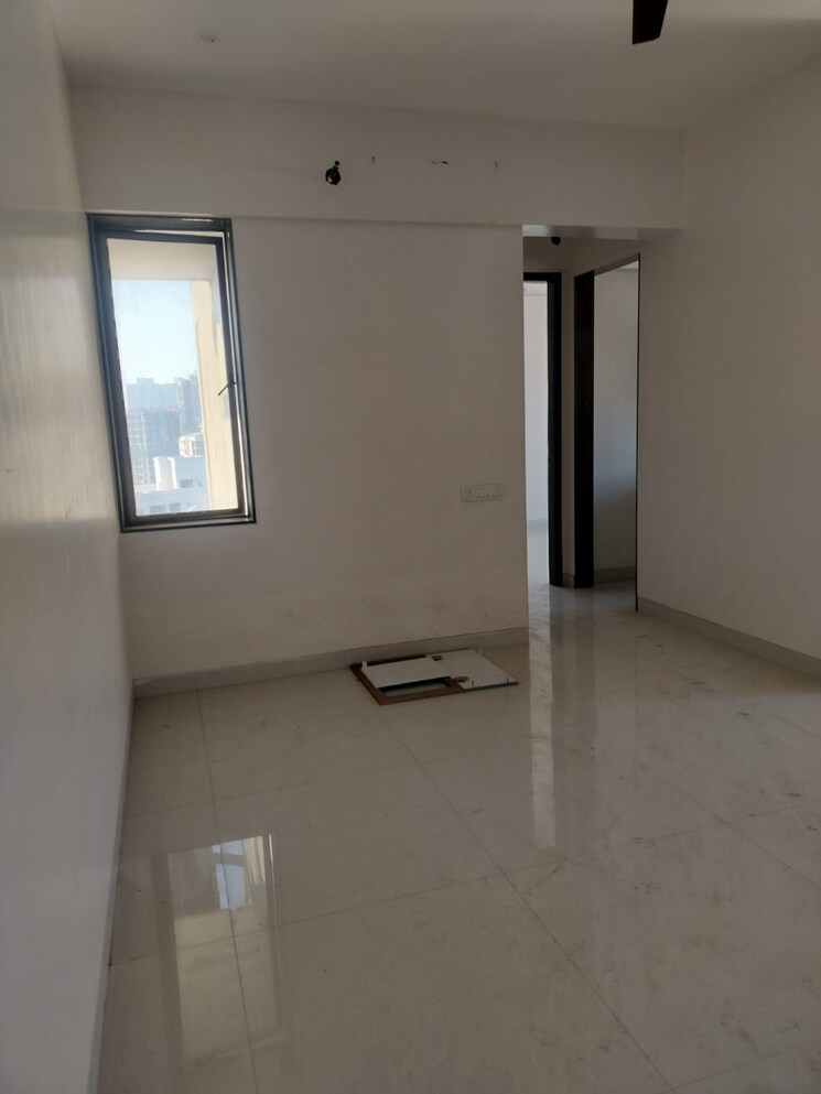 Room, status-sankalp-heights 2 Bedroom 783 Sq.Ft. Apartment In Malad West Mumbai 9820808