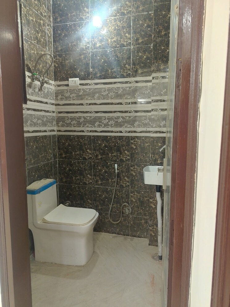 Master Bedroom, saket 1 RK 350 Sq.Ft. Builder Floor In Saket Delhi 9820862