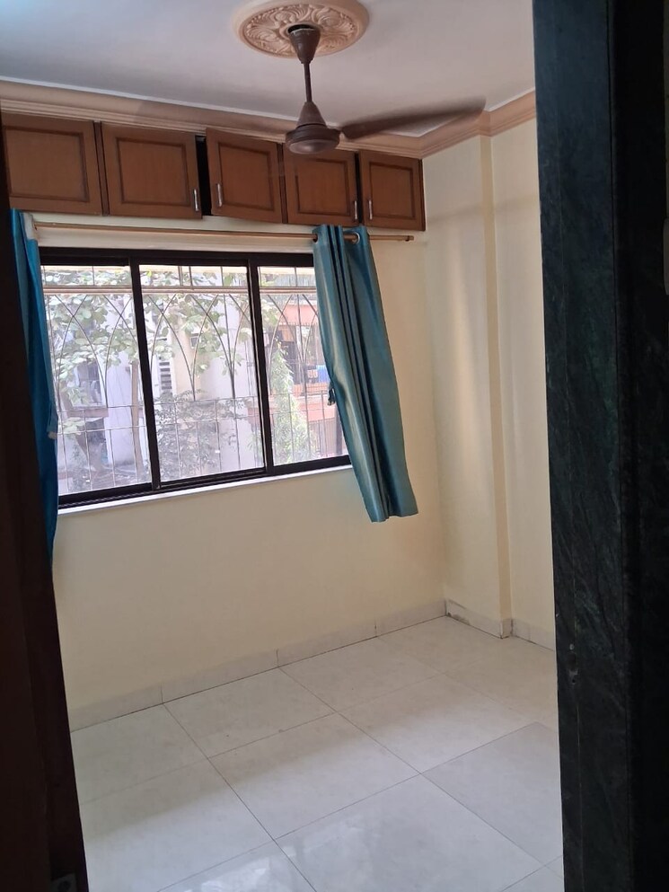 Room, tawde wadi 2 Bedroom 650 Sq.Ft. Apartment In Tawde Wadi Mumbai 9820970