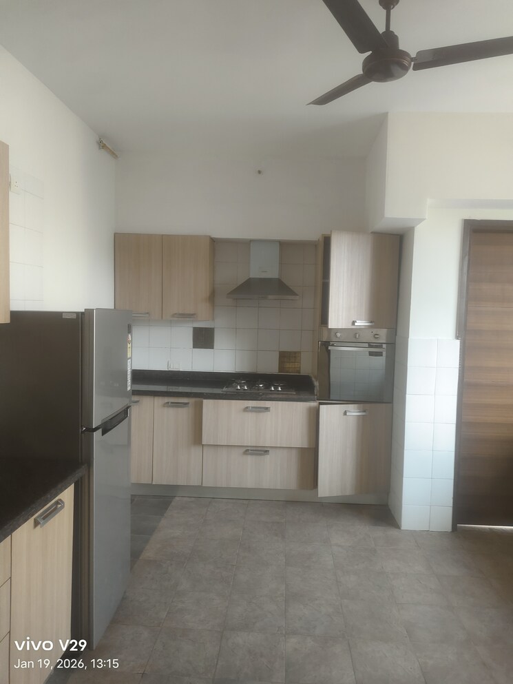 Kitchen, unitech-harmony 4 Bedroom 3331 Sq.Ft. Apartment In Sector 50 Gurgaon 9821283