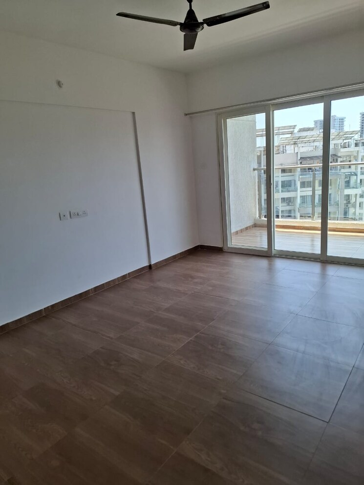 Room, kolte-patil-tuscan-parkland 3 Bedroom 1200 Sq.Ft. Apartment In Kharadi Pune 9821443