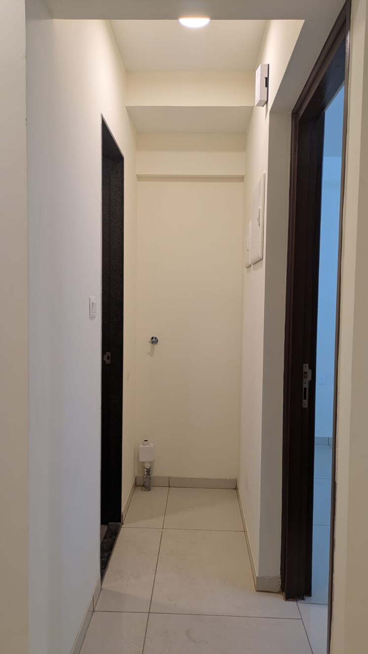 undefined, chandak-34-park-estate 2.5 Bedroom 900 Sq.Ft. Apartment In Goregaon West Mumbai 9821985