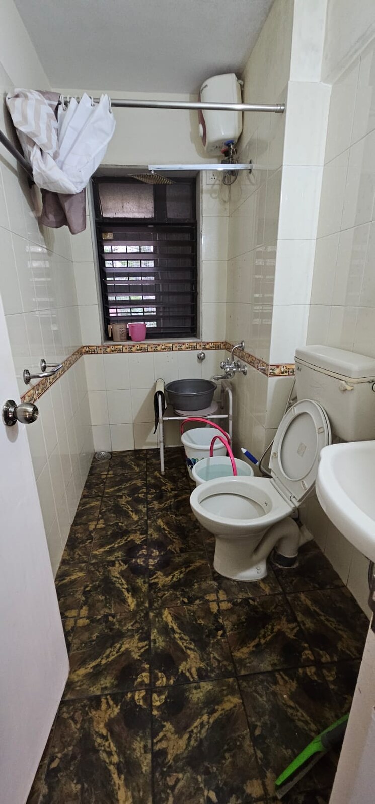 Team Area, subhangan-chs 3 Bedroom 1300 Sq.Ft. Apartment In Malad West Mumbai 9822697