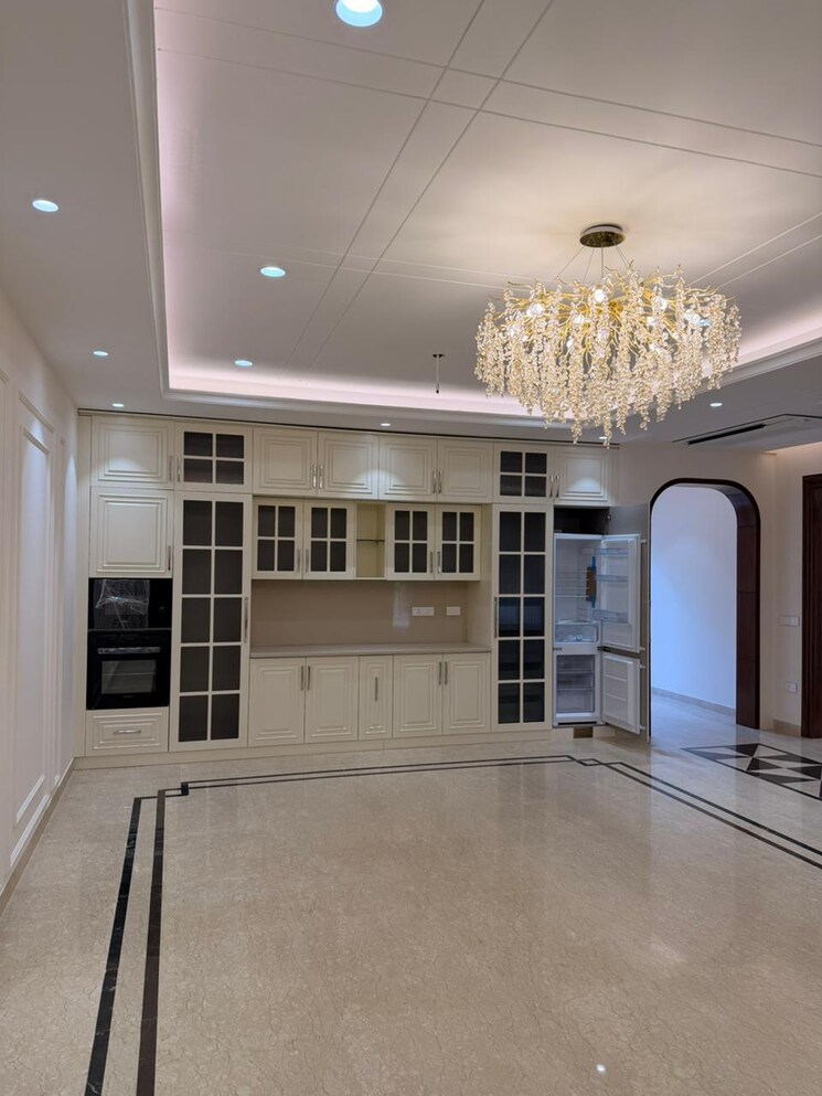 undefined, sector 20 3 Bedroom 2600 Sq.Ft. Apartment In Sector 20 Panchkula 9822794