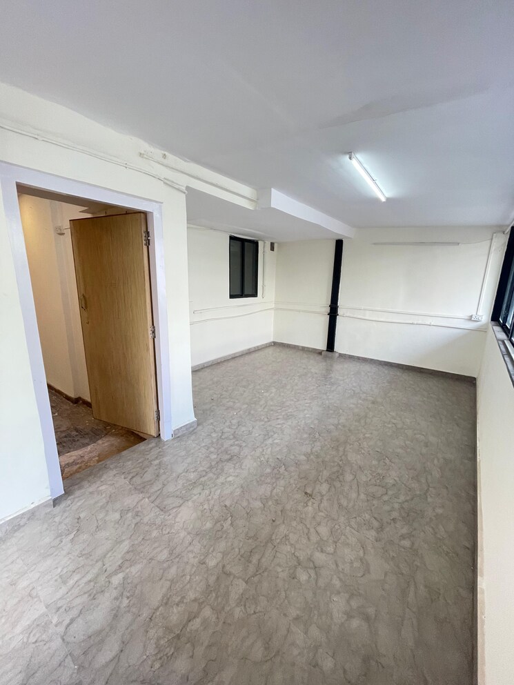 Room, grenville-chs 2 Bedroom 1000 Sq.Ft. Apartment In Andheri West Mumbai 9823571