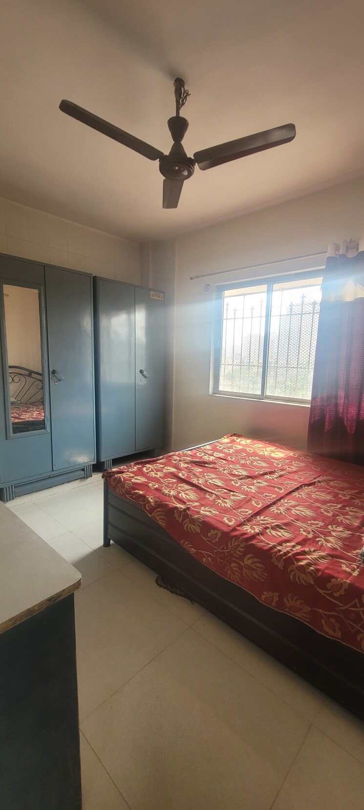 Room, happy-valley 2 Bedroom 783 Sq.Ft. Apartment In Manpada Thane 9823558