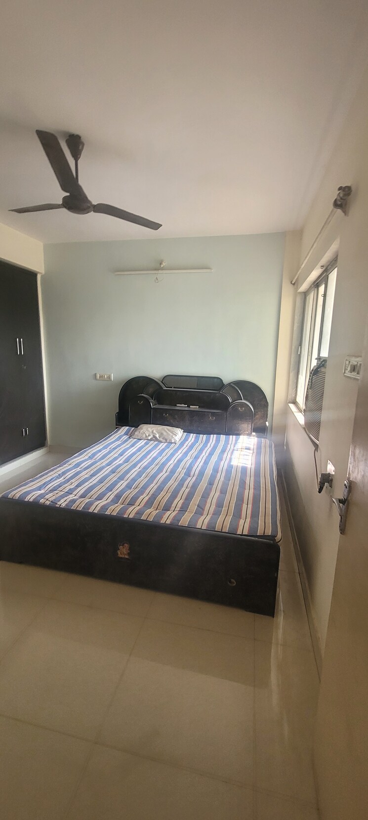 Master Bedroom, happy-valley 2 Bedroom 783 Sq.Ft. Apartment In Manpada Thane 9823558