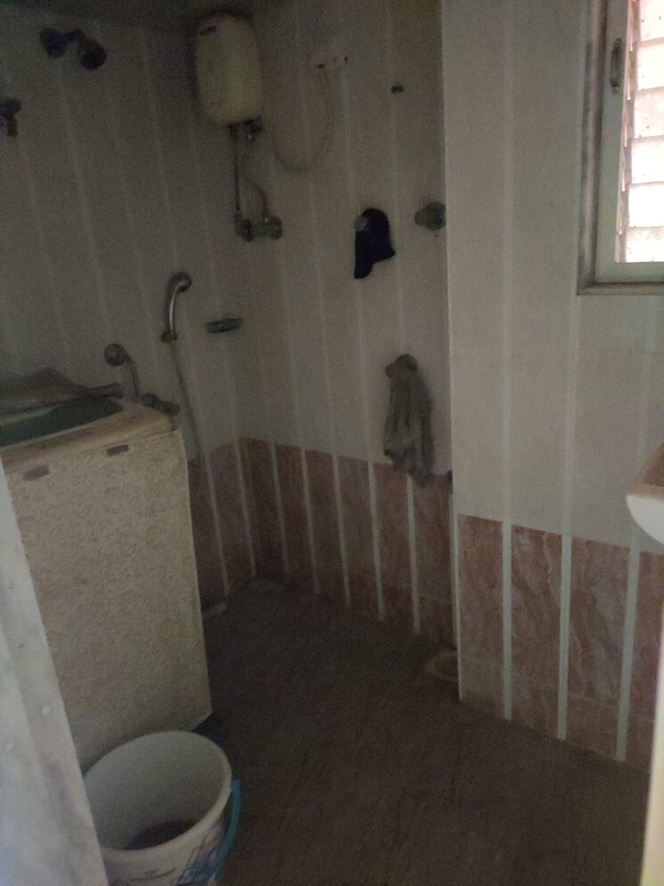 Bathroom, tulsi-dham-kalyani-chs 1 Bedroom 568 Sq.Ft. Apartment In Kapur Bawdi Thane 9823682