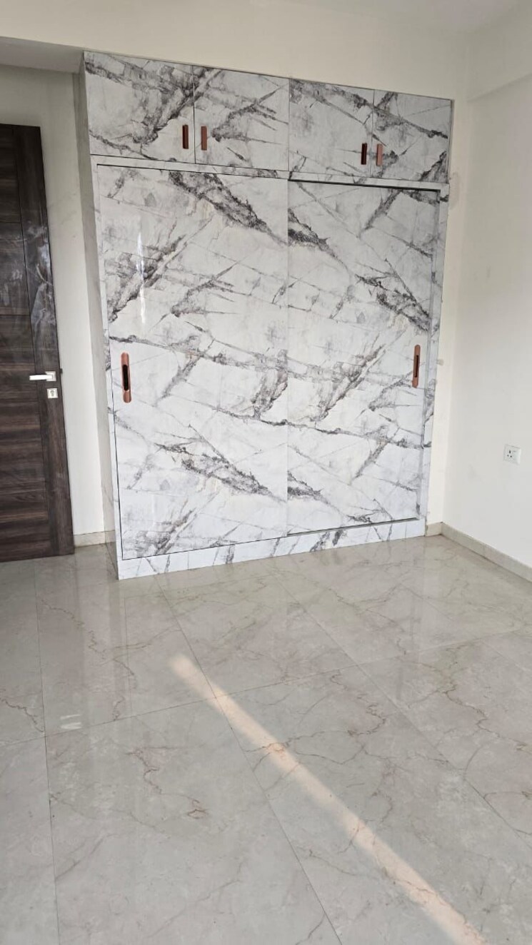 Room, smart-world-gems 3 Bedroom 1423 Sq.Ft. Apartment In Sector 89 Gurgaon 9823837