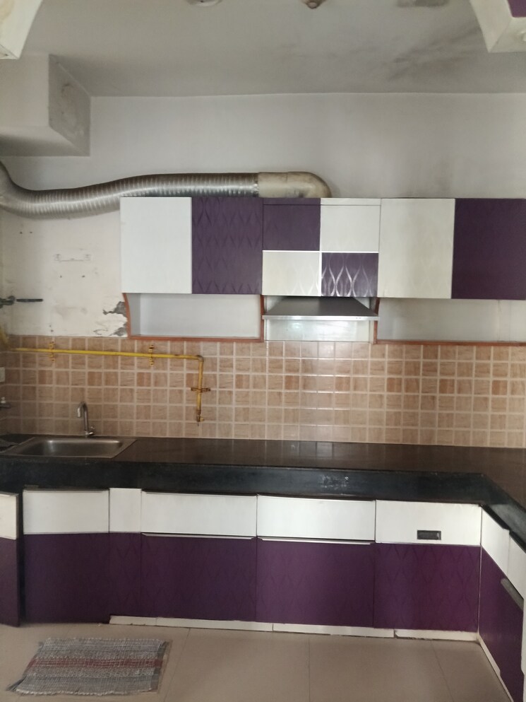 Kitchen, mahagun-mywoods 3 Bedroom 1370 Sq.Ft. Apartment In Sector 16c Greater Noida Greater Noida 9823943