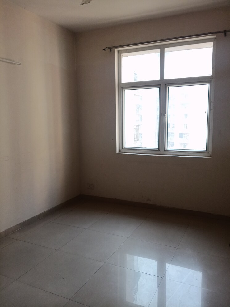 Room, mahagun-mywoods 3 Bedroom 1370 Sq.Ft. Apartment In Sector 16c Greater Noida Greater Noida 9823943