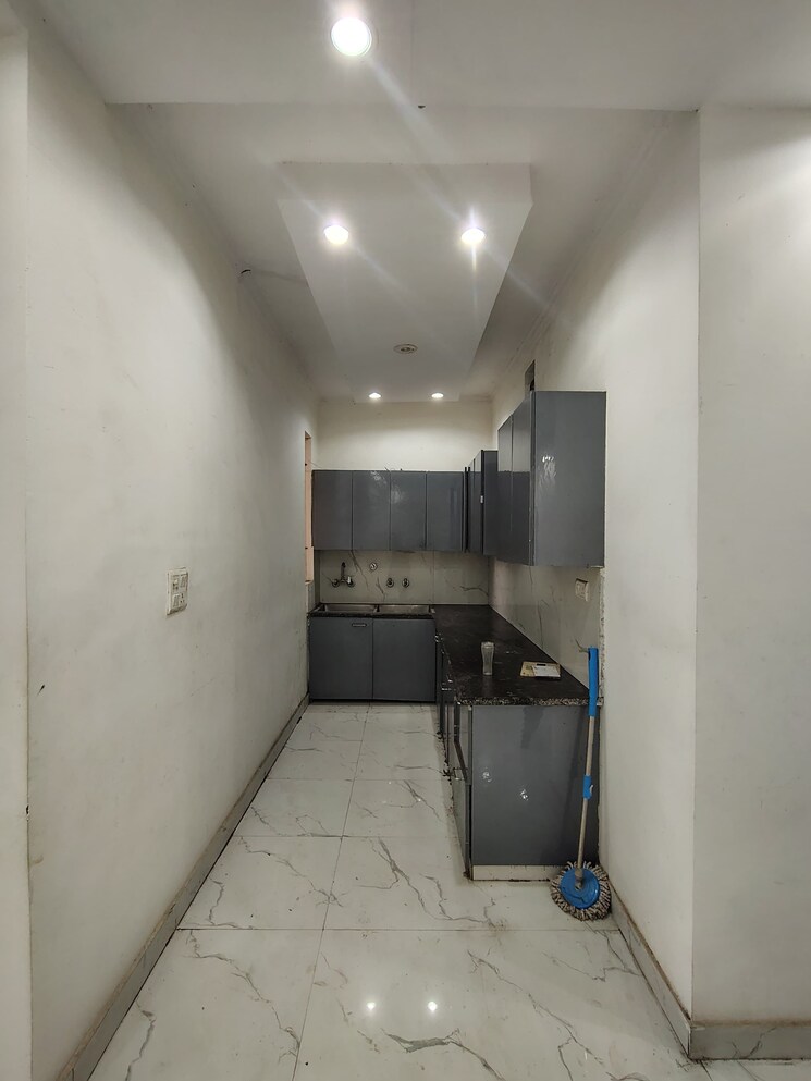 undefined, ashoka enclave 4 Bedroom 2250 Sq.Ft. Builder Floor In Ashoka Enclave Faridabad 9824245