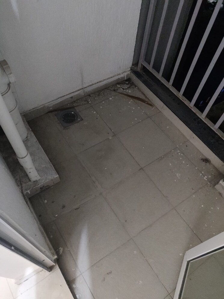 Balcony, godrej-green-vistas 2 Bedroom 1000 Sq.Ft. Apartment In Mahalunge Pune 9824283