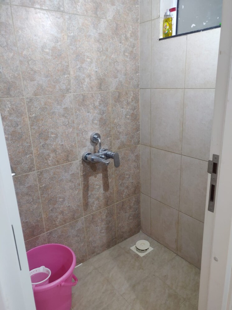 Bathroom, godrej-green-vistas 2 Bedroom 1000 Sq.Ft. Apartment In Mahalunge Pune 9824283