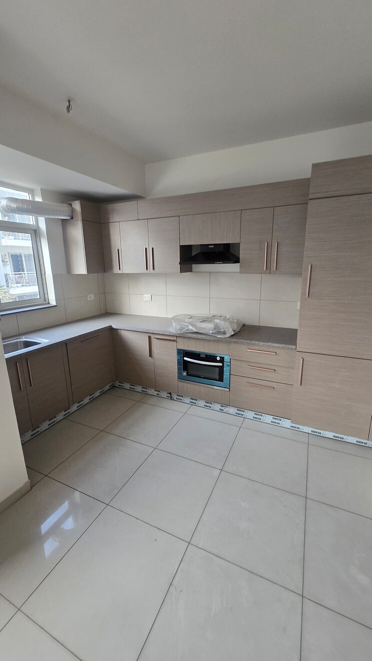 Kitchen, godrej-golf-link-villas 4 Bedroom 2865 Sq.Ft. Villa In Sector 27 Yamuna Expressway Greater Noida 9824831