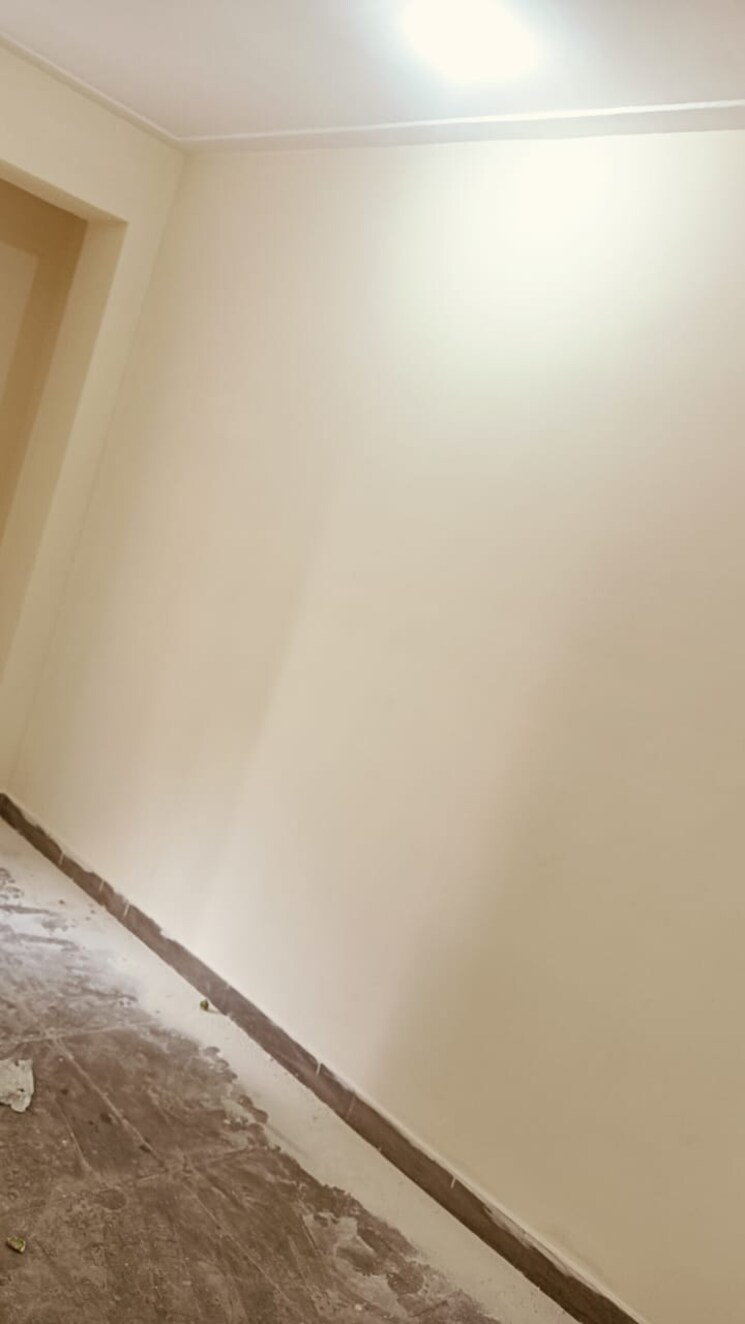 Room, gaur-city-2-12th-avenue 2.5 Bedroom 1225 Sq.Ft. Apartment In Sector 16c Greater Noida Greater Noida 9824845