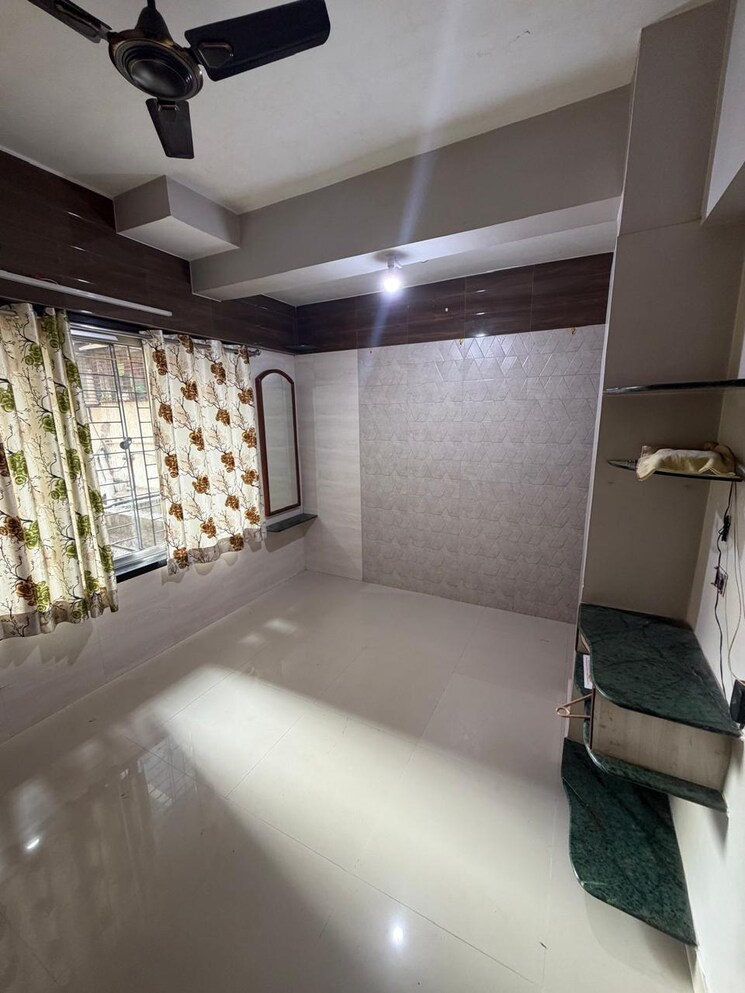 Cover Image, saksham-c-h-s- 1 Bedroom 450 Sq.Ft. Apartment In Lower Parel Mumbai 9825022