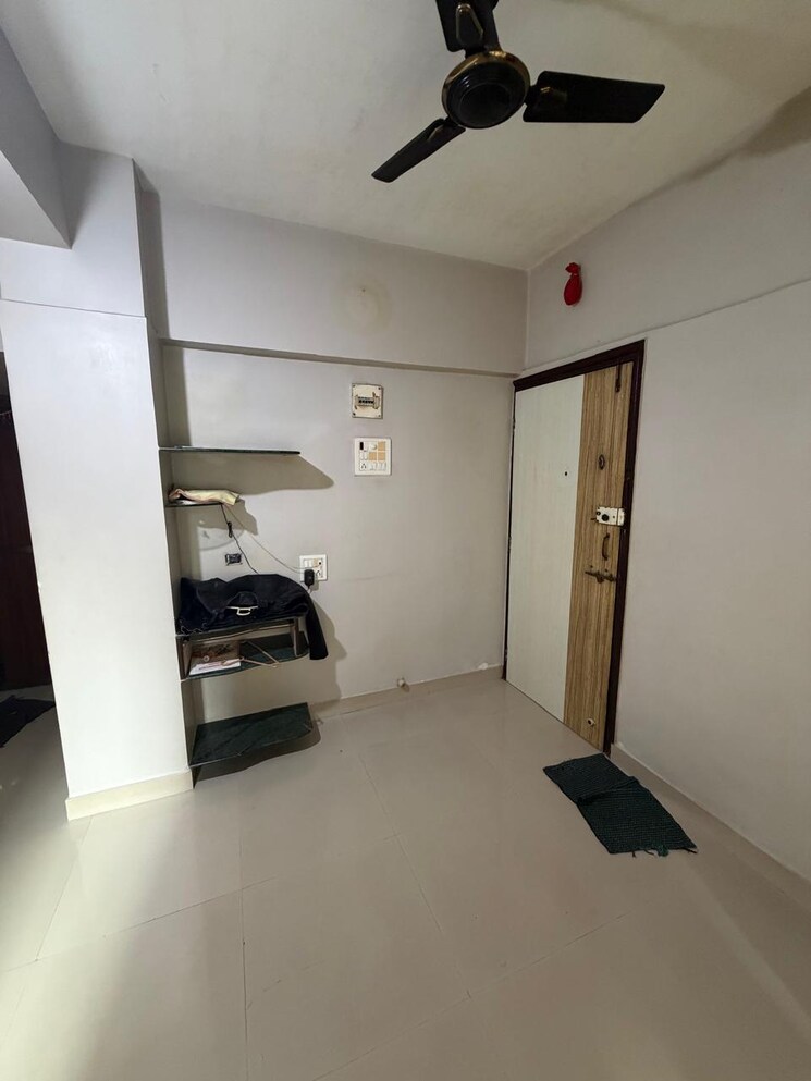 Team Area, saksham-c-h-s- 1 Bedroom 450 Sq.Ft. Apartment In Lower Parel Mumbai 9825022
