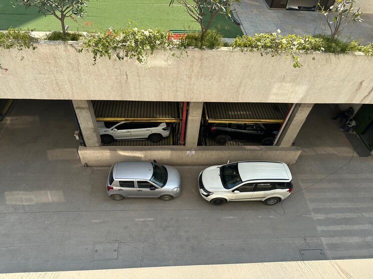 Team Area, kolte-patil-24k-sereno 3 Bedroom 1609 Sq.Ft. Apartment In Baner Pune 9825087