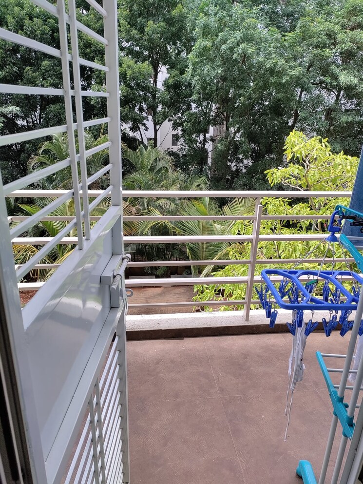 Balcony, comfort-zone 3 Bedroom 1450 Sq.Ft. Apartment In Balewadi Pune 9825109
