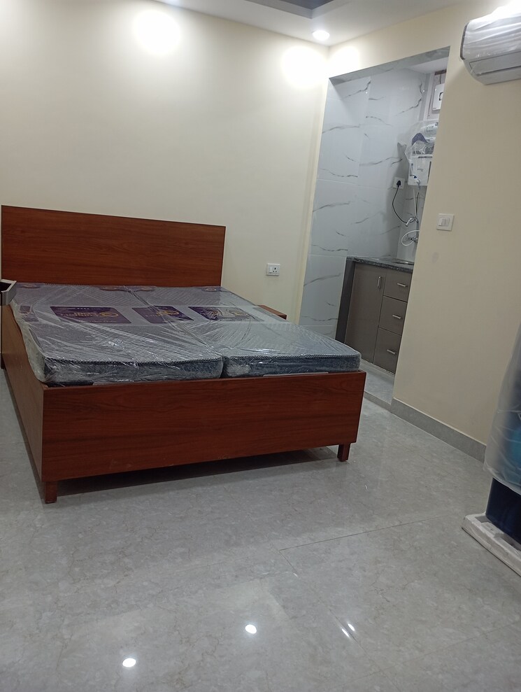 Cover Image, east of kailash 1 RK 370 Sq.Ft. Builder Floor In East Of Kailash Delhi 9825296