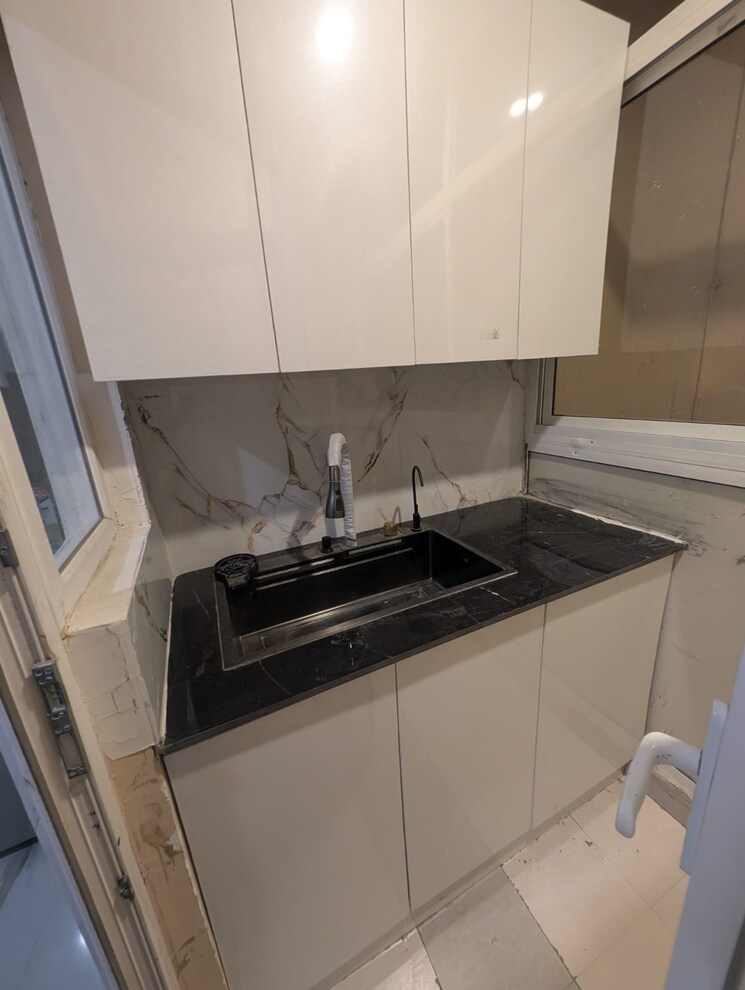 Kitchen, landcraft-golf-links 3 Bedroom 1470 Sq.Ft. Apartment In Pandav Nagar Ghaziabad 9825439