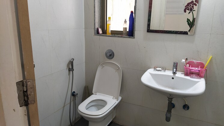 Bathroom, sector 23 4 Bedroom 2367 Sq.Ft. Builder Floor In Sector 23 Gurgaon 9825241