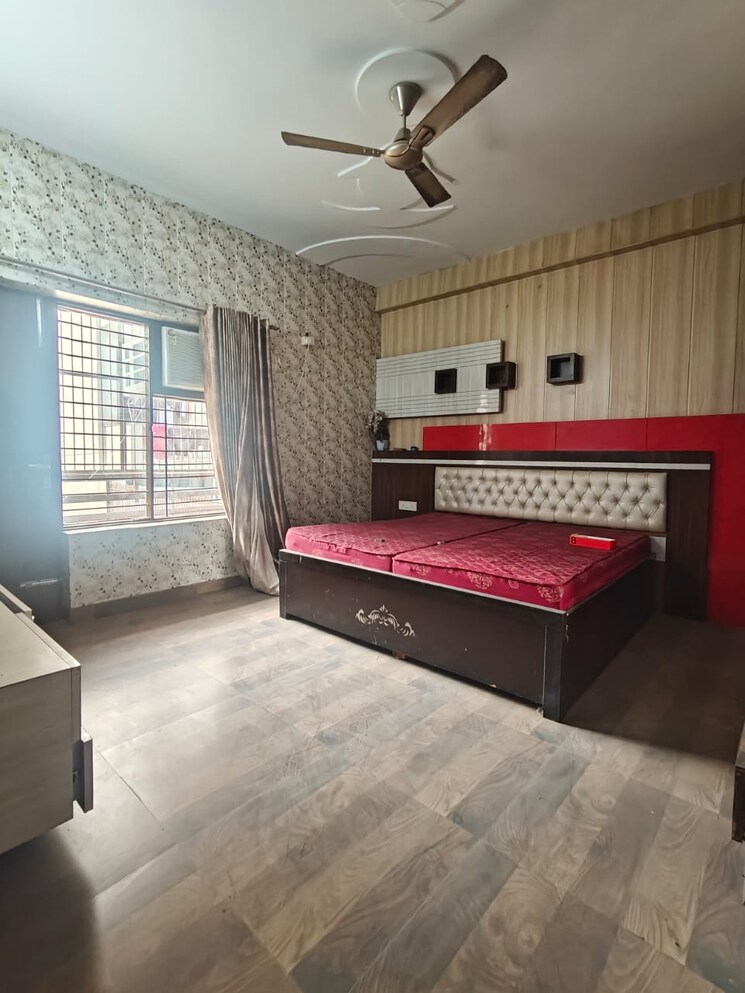 Bedroom, sector 47 3 Bedroom 1950 Sq.Ft. Builder Floor In Sector 47 Gurgaon 9825657