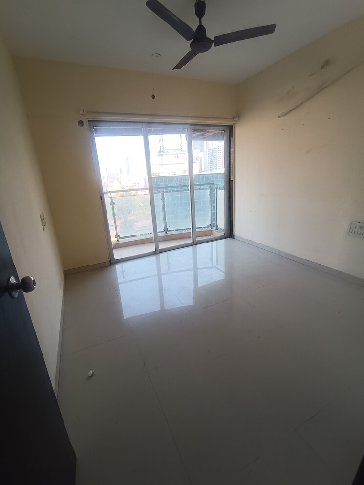 Master Bedroom, lotus-lotus-link-square 3.5 Bedroom 1700 Sq.Ft. Apartment In Malad West Mumbai 9826148