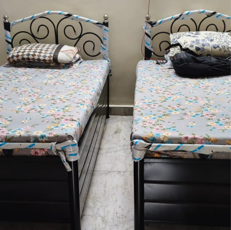 Bedroom, patlipada Pg For Boys In Patlipada 9826411