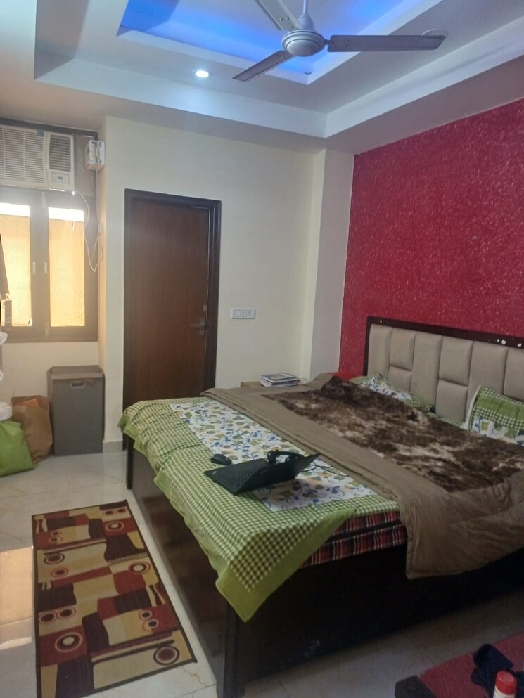 Cover Image, rwa-apartments-sector-51 2 Bedroom 112 Sq.Mt. Builder Floor In Sector 51 Noida 9826962